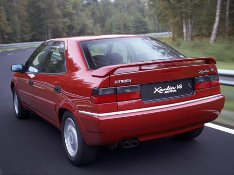 xantia_v6_activa_1997_0.jpg